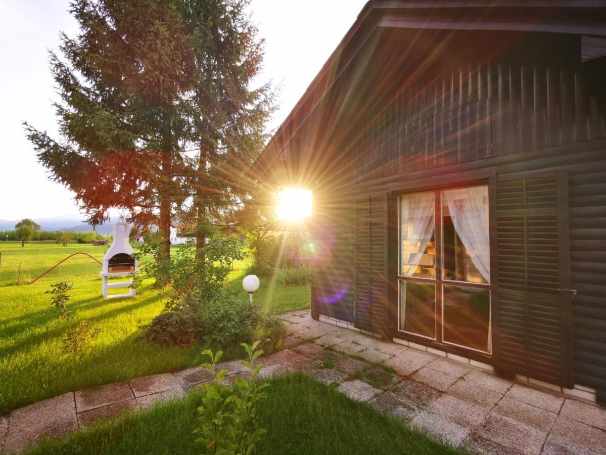 Merikotka - A Cozy Wooden Cottage, Slovenia Braslovce Экстерьер фото