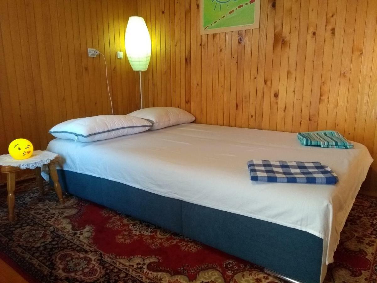 Merikotka - A Cozy Wooden Cottage, Slovenia Braslovce Экстерьер фото